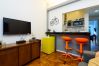 Apartamento em Rio de Janeiro - Sossego em Copa | Vista arborizada | BR1009