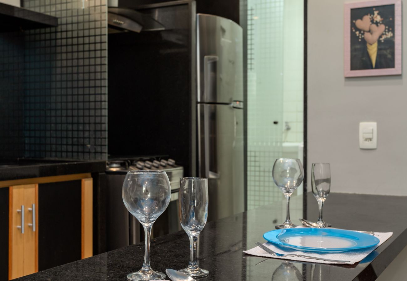 Apartamento em Rio de Janeiro - 4 minutos da praia de Copacabana | JN301