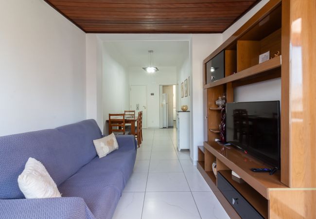 Apartamento em Rio de Janeiro - Charme em Copa | Ótimo para casais | MVC1103