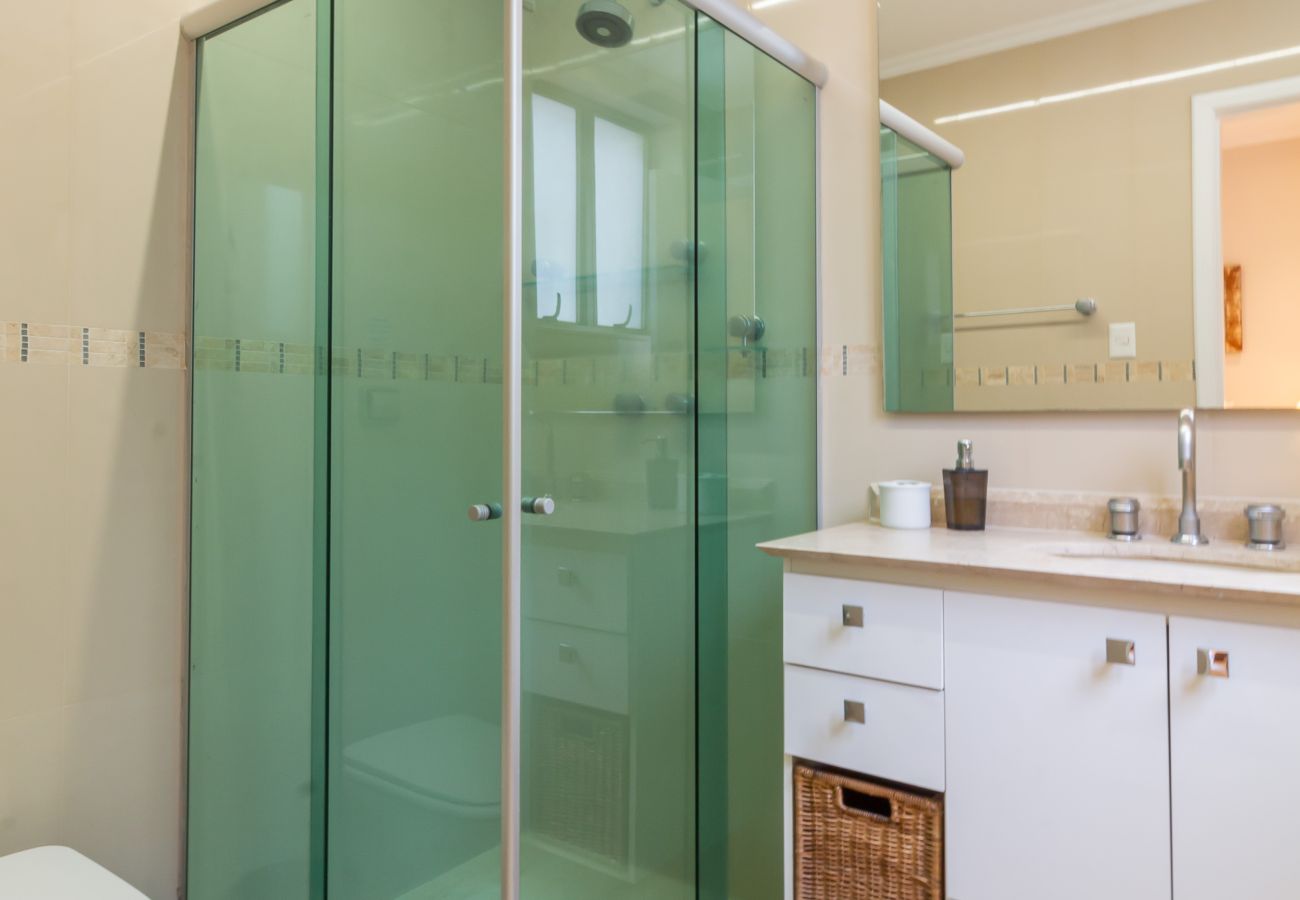 Apartamento em Rio de Janeiro - Vista para o mar, 2 minutos da praia | FMS502