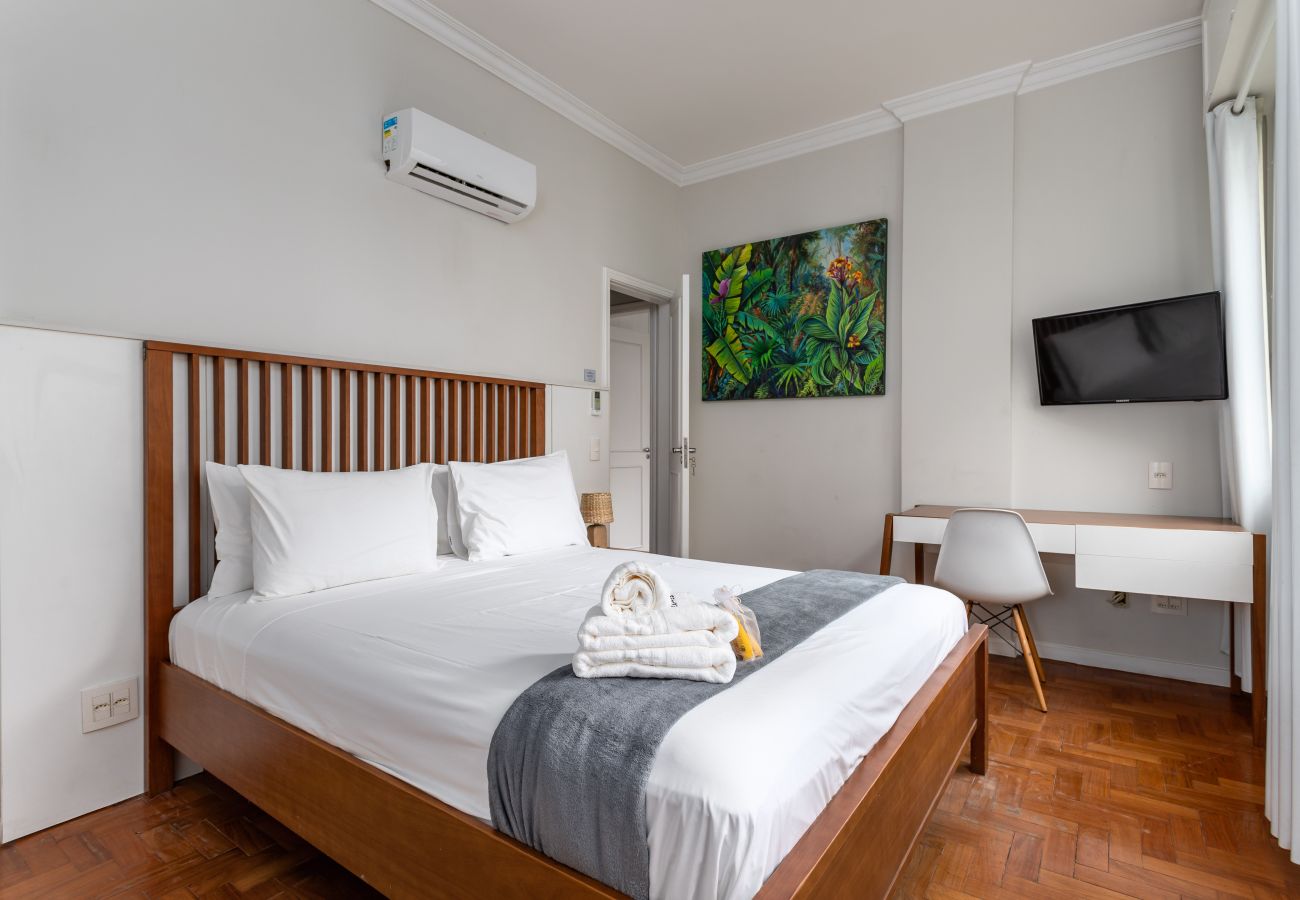 Apartamento em Rio de Janeiro - Para famílias, 3min da praia de Copacabana | SL501