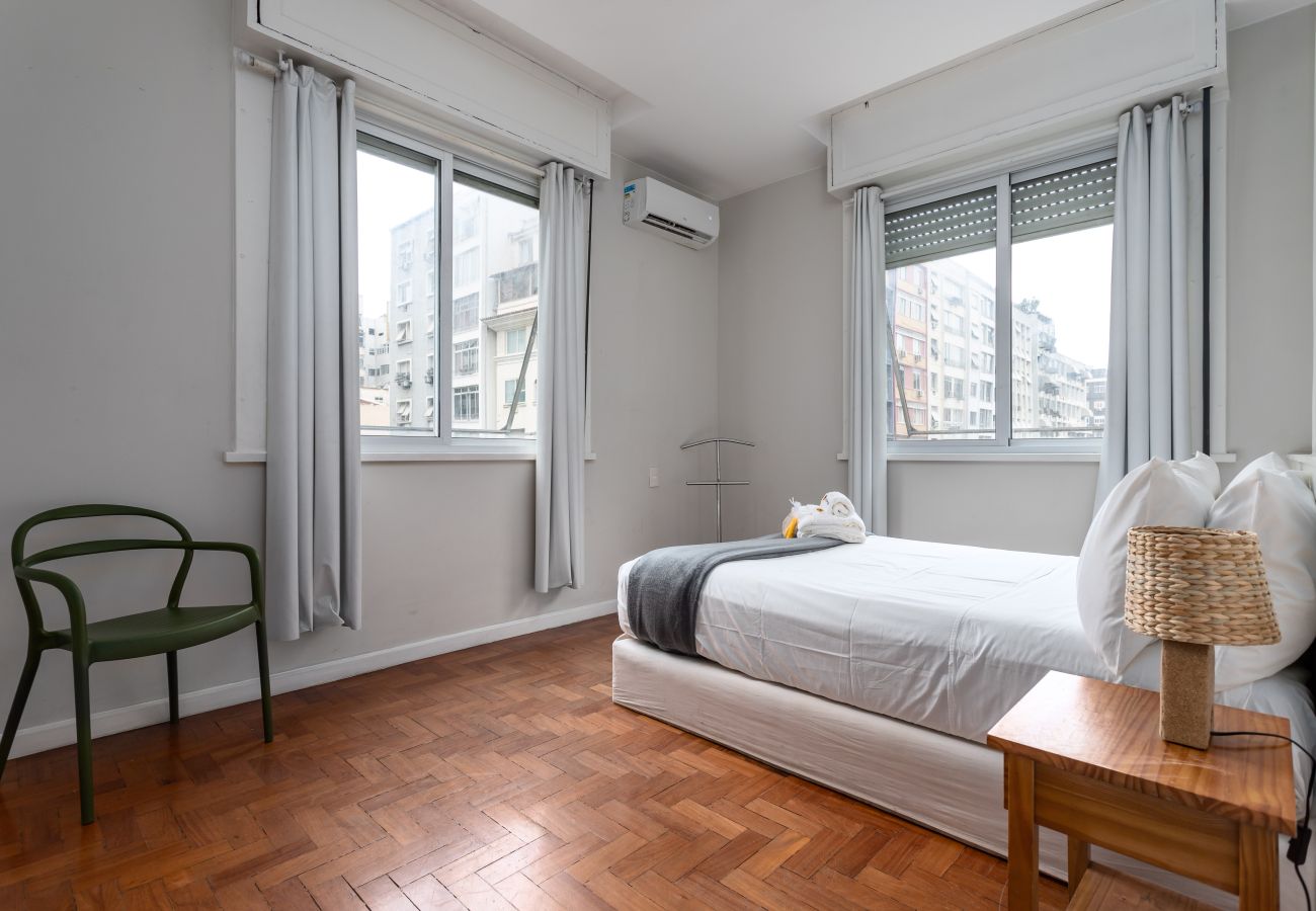 Apartamento em Rio de Janeiro - Para famílias, 3min da praia de Copacabana | SL501