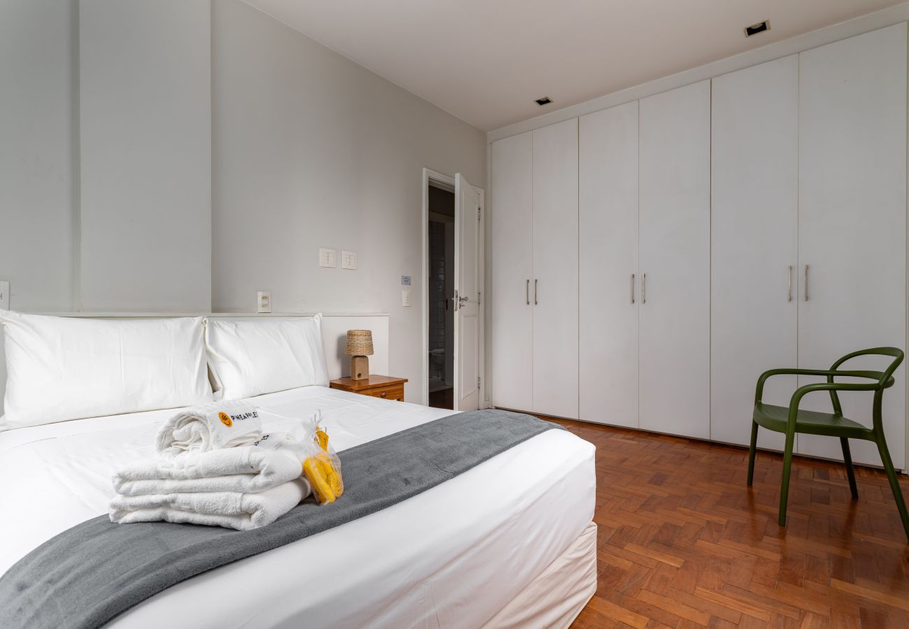 Apartamento em Rio de Janeiro - Para famílias, 3min da praia de Copacabana | SL501