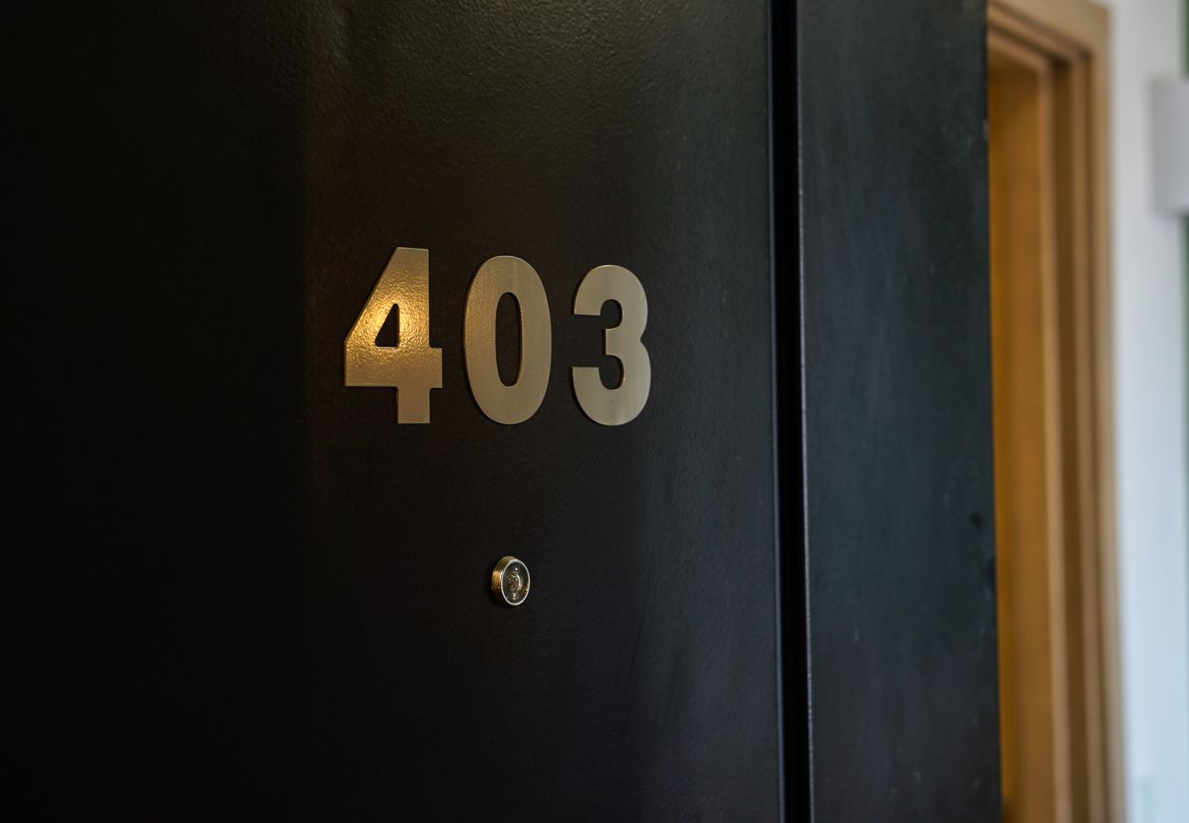 Estúdio em San Carlos de Bariloche - Llantén, incrível apartamento com terraço e estacionamento. em Bariloche