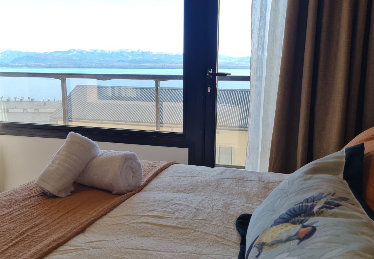 Estúdio em San Carlos de Bariloche - Suíço IV apartamento com vista impressionante para o lago Nahuel Huapi