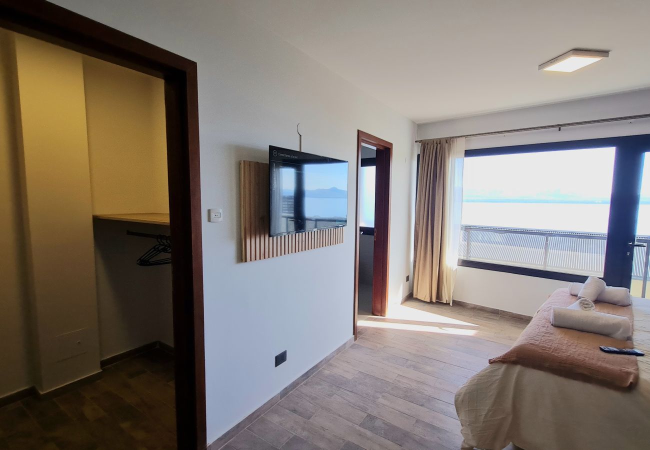 Estúdio em San Carlos de Bariloche - Suíço IV apartamento com vista impressionante para o lago Nahuel Huapi