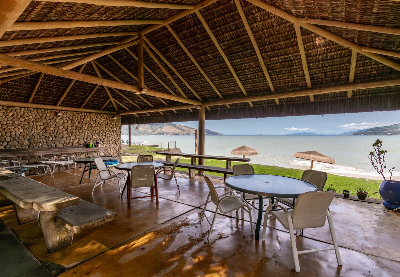 Casa em Mangaratiba - Casa com praia particular em Porto Bello Mangaratiba