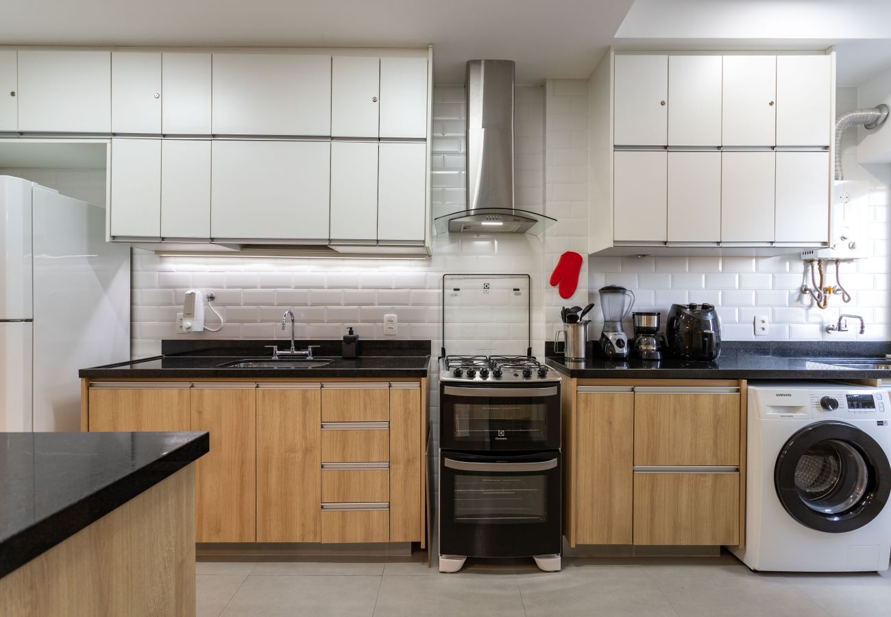Apartamento em Rio de Janeiro - Charme a 9min da praia de Botafogo | MRF1307