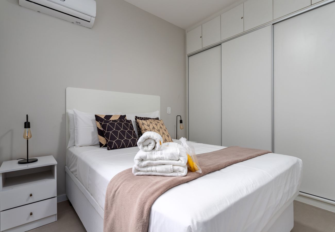 Apartamento em Rio de Janeiro - Charme a 9min da praia de Botafogo | MRF1307