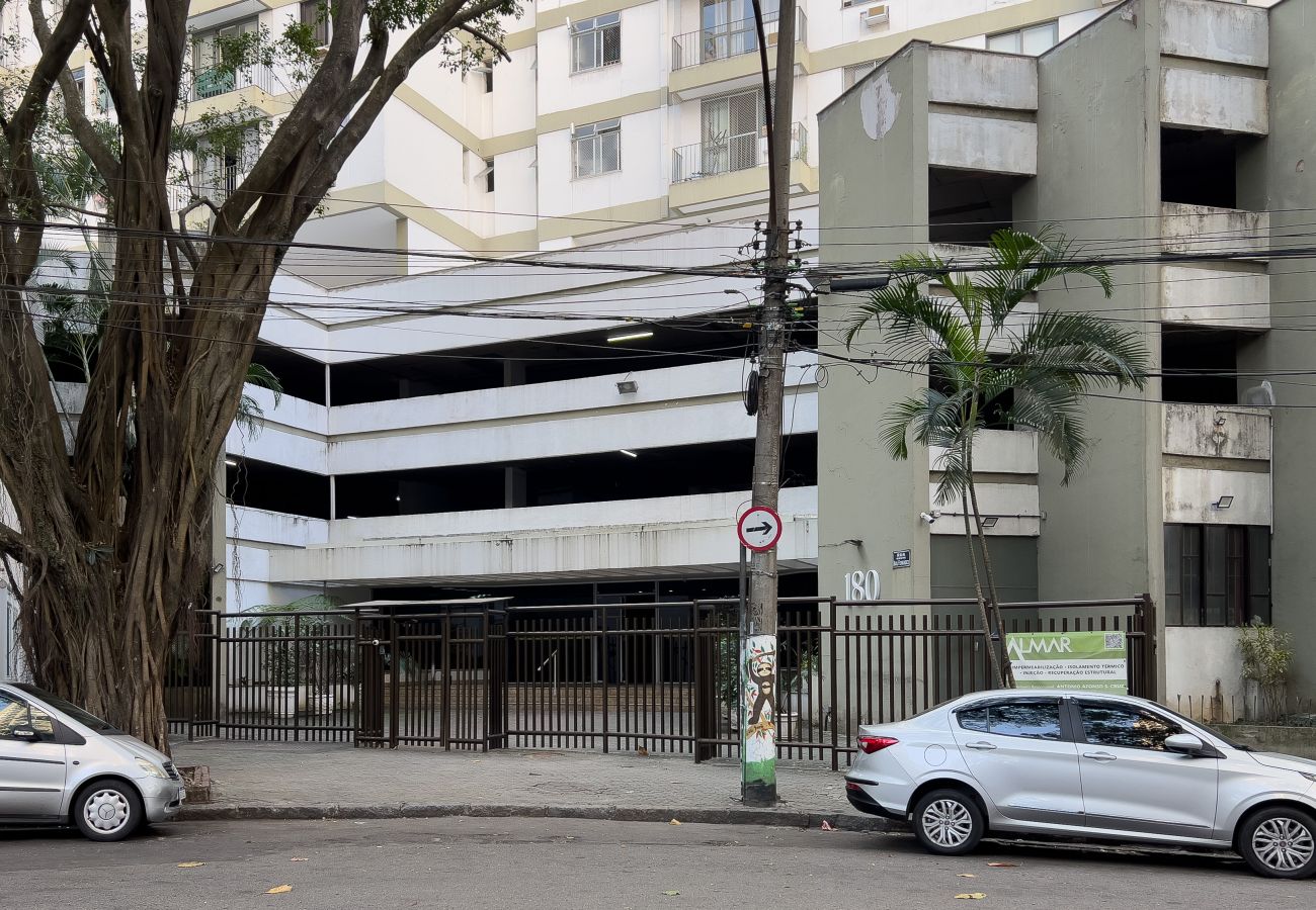 Apartamento em Rio de Janeiro - Charme a 9min da praia de Botafogo | MRF1307