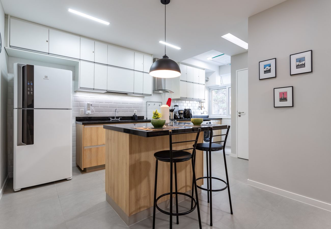 Apartamento em Rio de Janeiro - Charme a 9min da praia de Botafogo | MRF1307