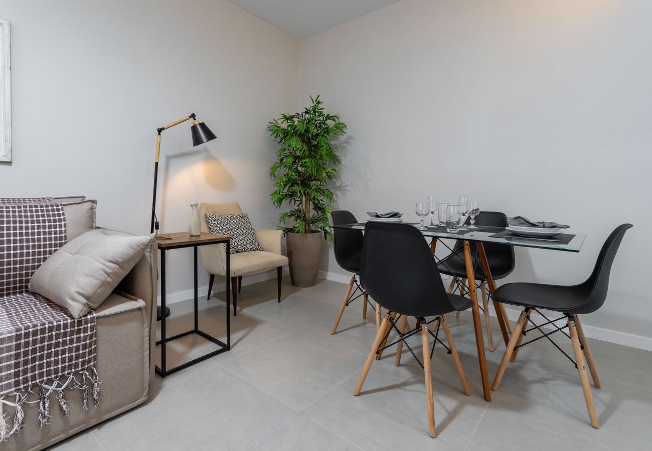 Apartamento em Rio de Janeiro - Charme a 9min da praia de Botafogo | MRF1307