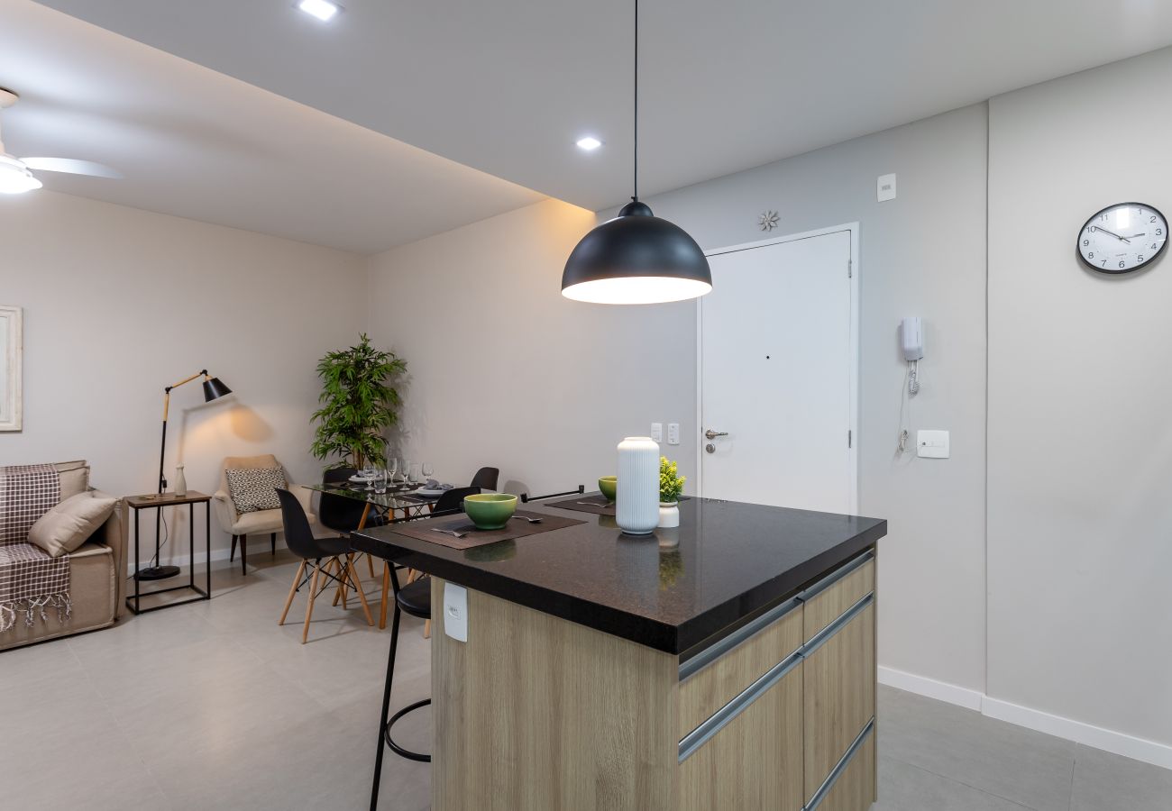 Apartamento em Rio de Janeiro - Charme a 9min da praia de Botafogo | MRF1307