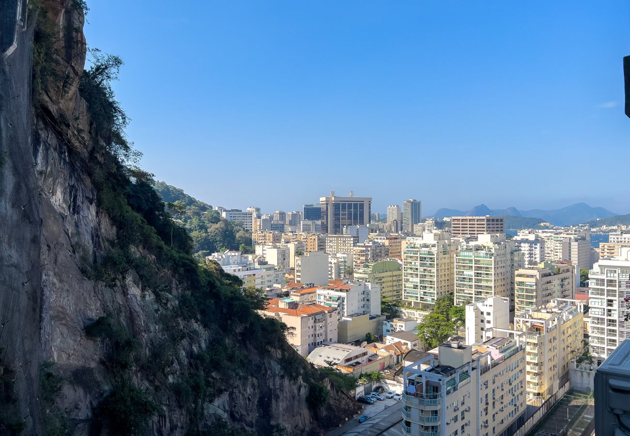 Apartamento em Rio de Janeiro - Charme a 9min da praia de Botafogo | MRF1307