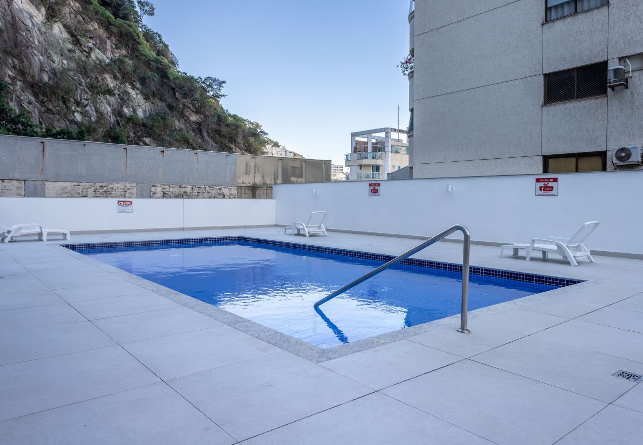Apartamento em Rio de Janeiro - Charme a 9min da praia de Botafogo | MRF1307
