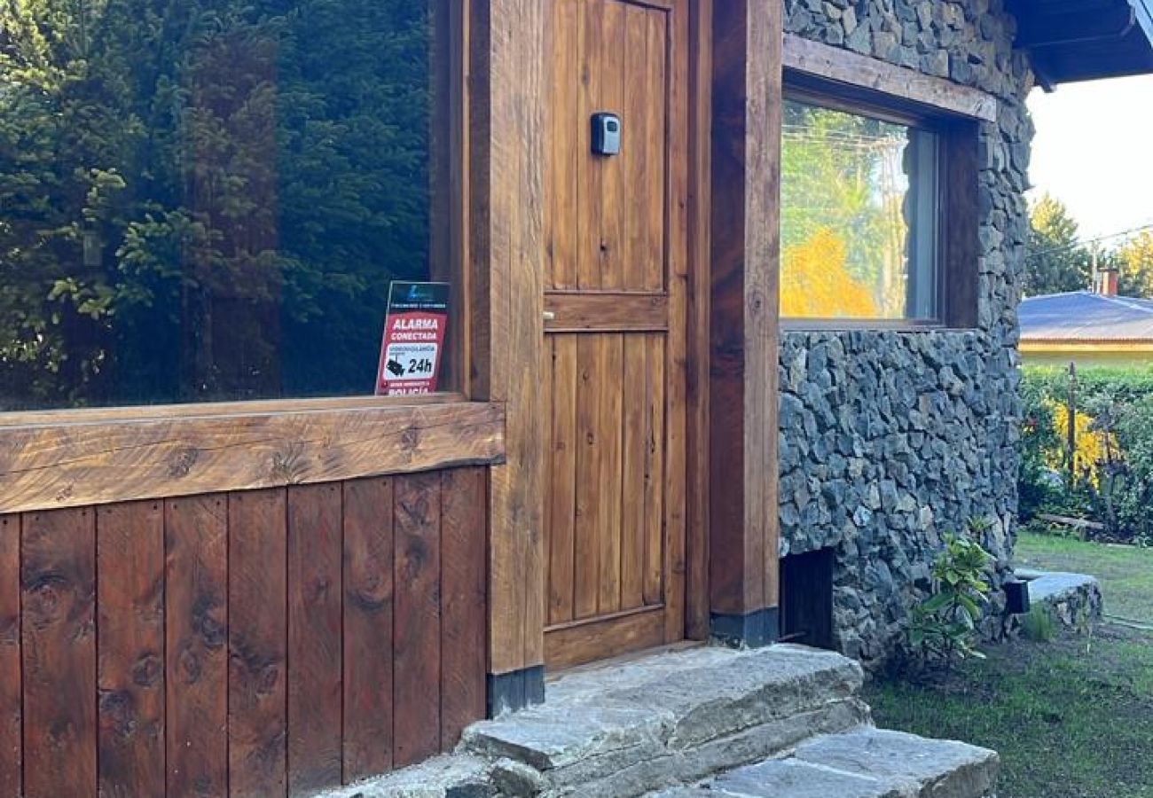 Casa em San Carlos de Bariloche - Linda casa a 300 metros da praia Nahuel Huapi