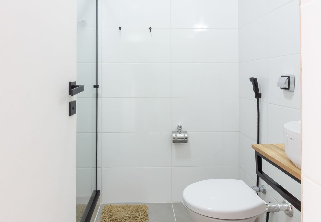 Estúdio em Rio de Janeiro - Conforto no Coração do Rio | RB1701