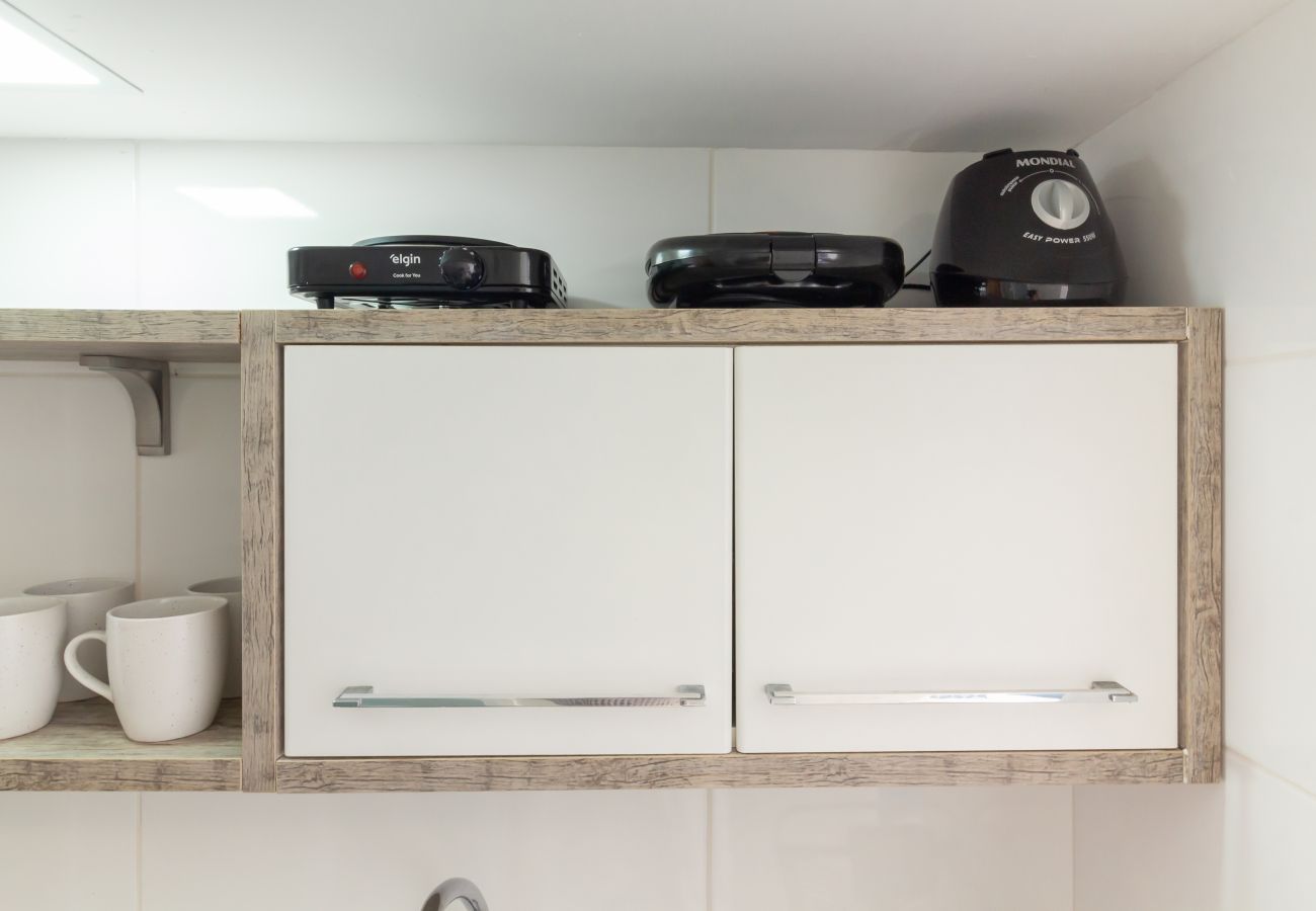 Estúdio em Rio de Janeiro - Conforto no Coração do Rio | RB1701