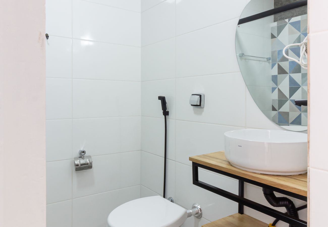 Estúdio em Rio de Janeiro - Conforto no Coração do Rio | RB1701