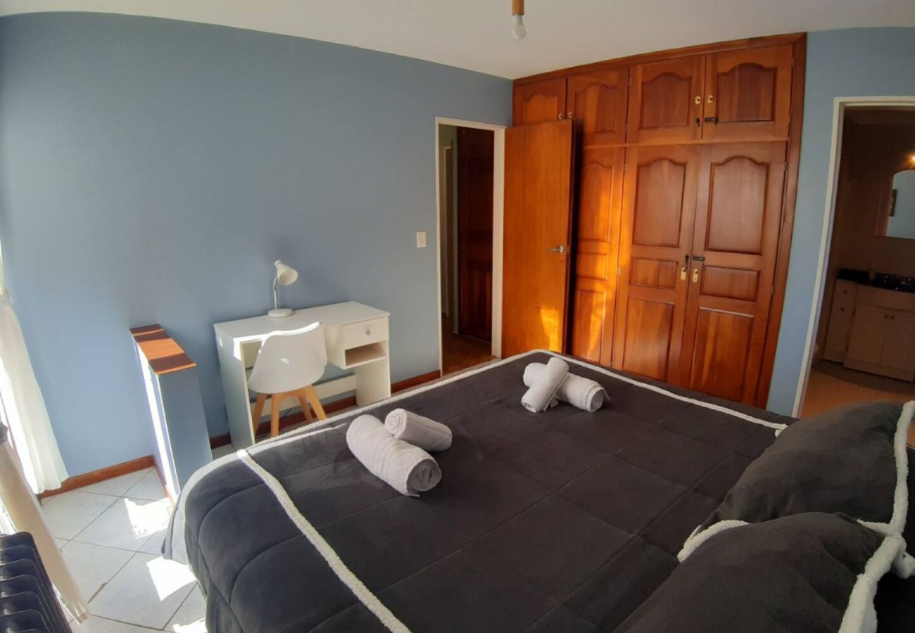 Casa em San Carlos de Bariloche - Casa Jardim Botânico Bariloche – 6 quartos, 4 banheiros