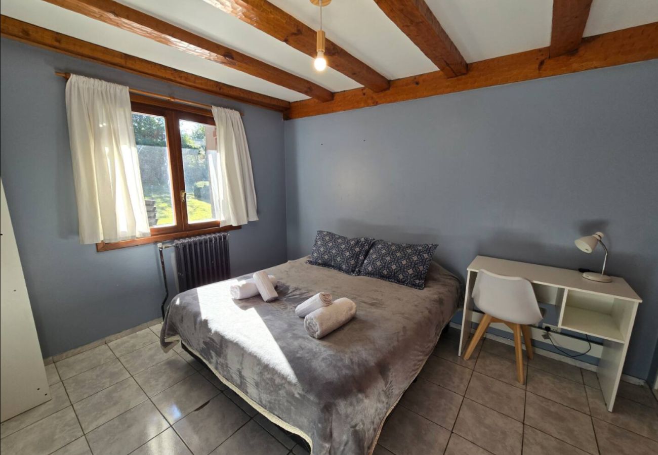 Casa em San Carlos de Bariloche - Casa Jardim Botânico Bariloche – 6 quartos, 4 banheiros
