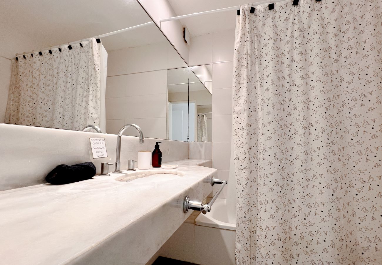 Apartamento em Mar Del Plata - Depto Al - B