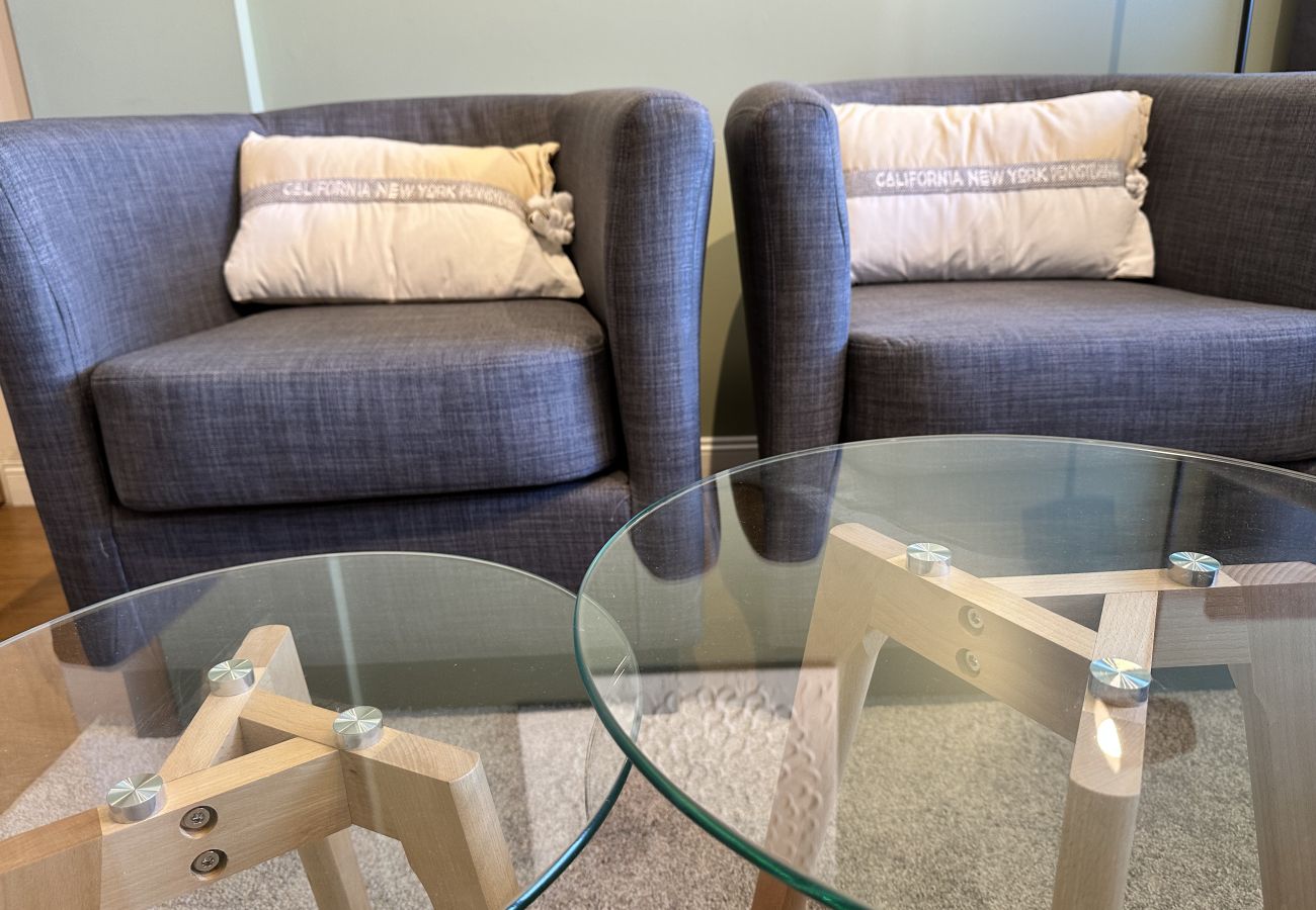 Estúdio em San Carlos de Bariloche - Grinly com vista para o lago e estacionamento em Bariloche 