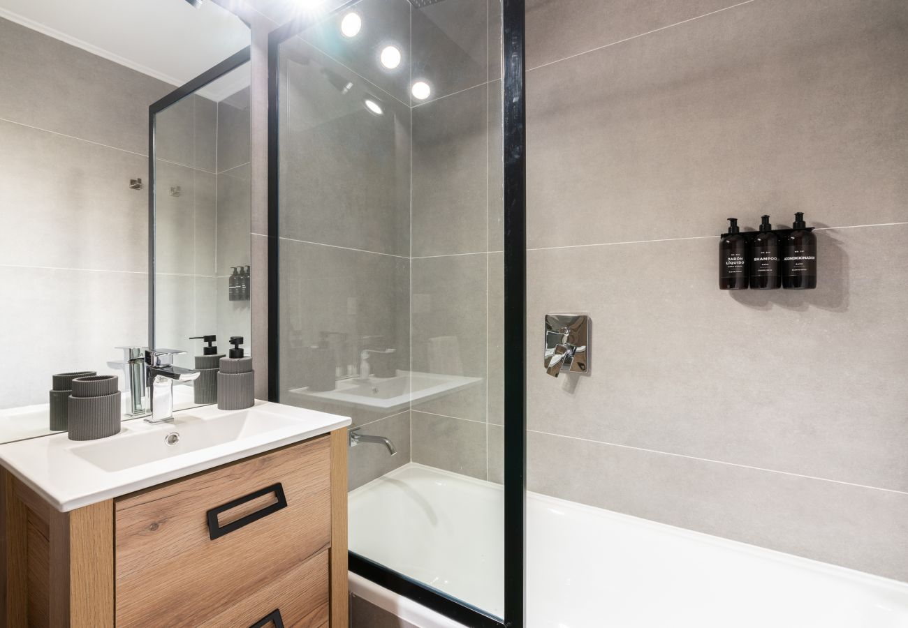 Apartamento em San Carlos de Bariloche - Refúgio em Melipal | Jardim, Churrasqueira e Piscina