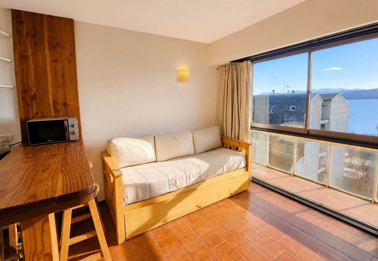 Apartamento em San Carlos de Bariloche - Lake and City steps from the Centro Civicoc