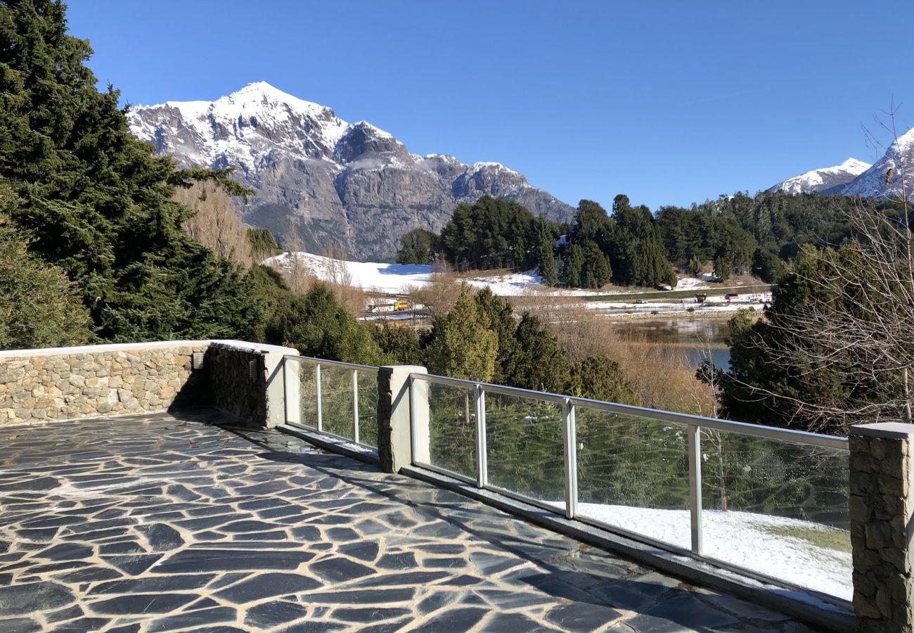 Ferienhaus in San Carlos de Bariloche - House Facing Puerto Pañuelo EV