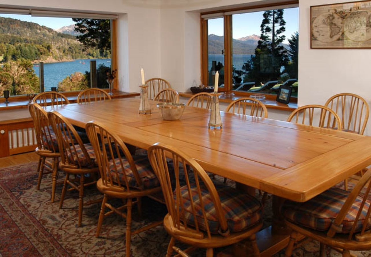 Ferienhaus in San Carlos de Bariloche - Spectacular Lakefront house