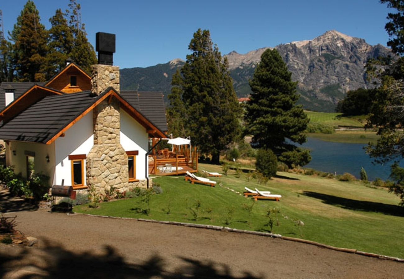 Ferienhaus in San Carlos de Bariloche - Spectacular Lakefront house