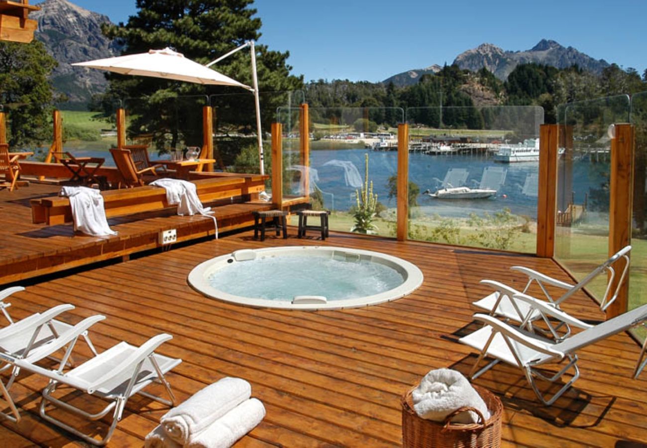 Ferienhaus in San Carlos de Bariloche - Spectacular Lakefront house