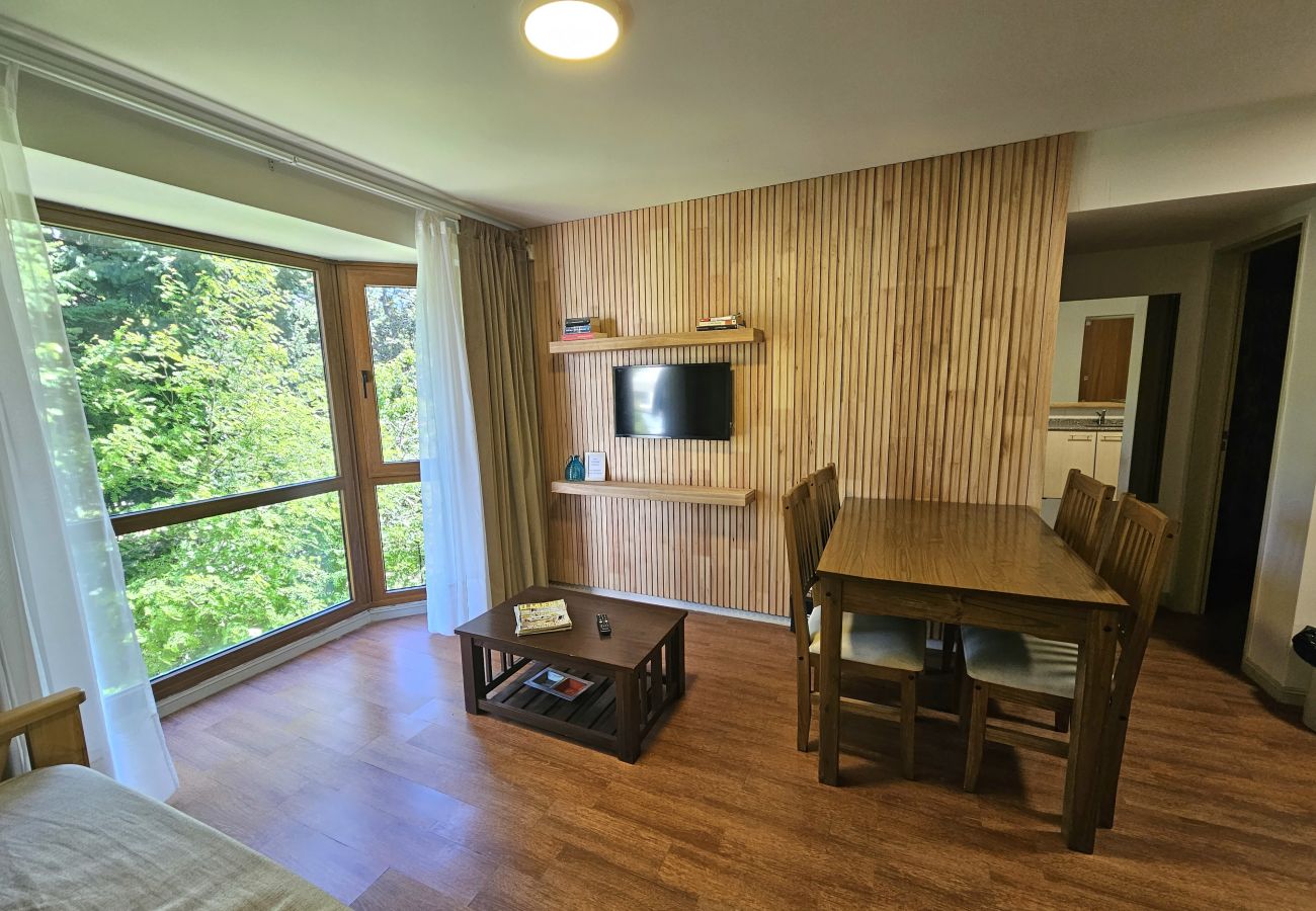 Ferienwohnung in San Carlos de Bariloche - Family Getaway Just a Few Blocks from the Center