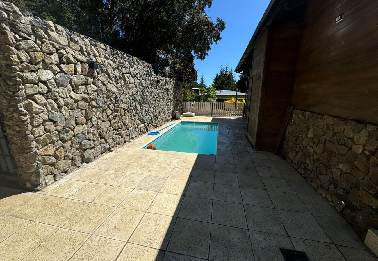 Casa en San Carlos de Bariloche - Beautiful house 300 meters from the lake