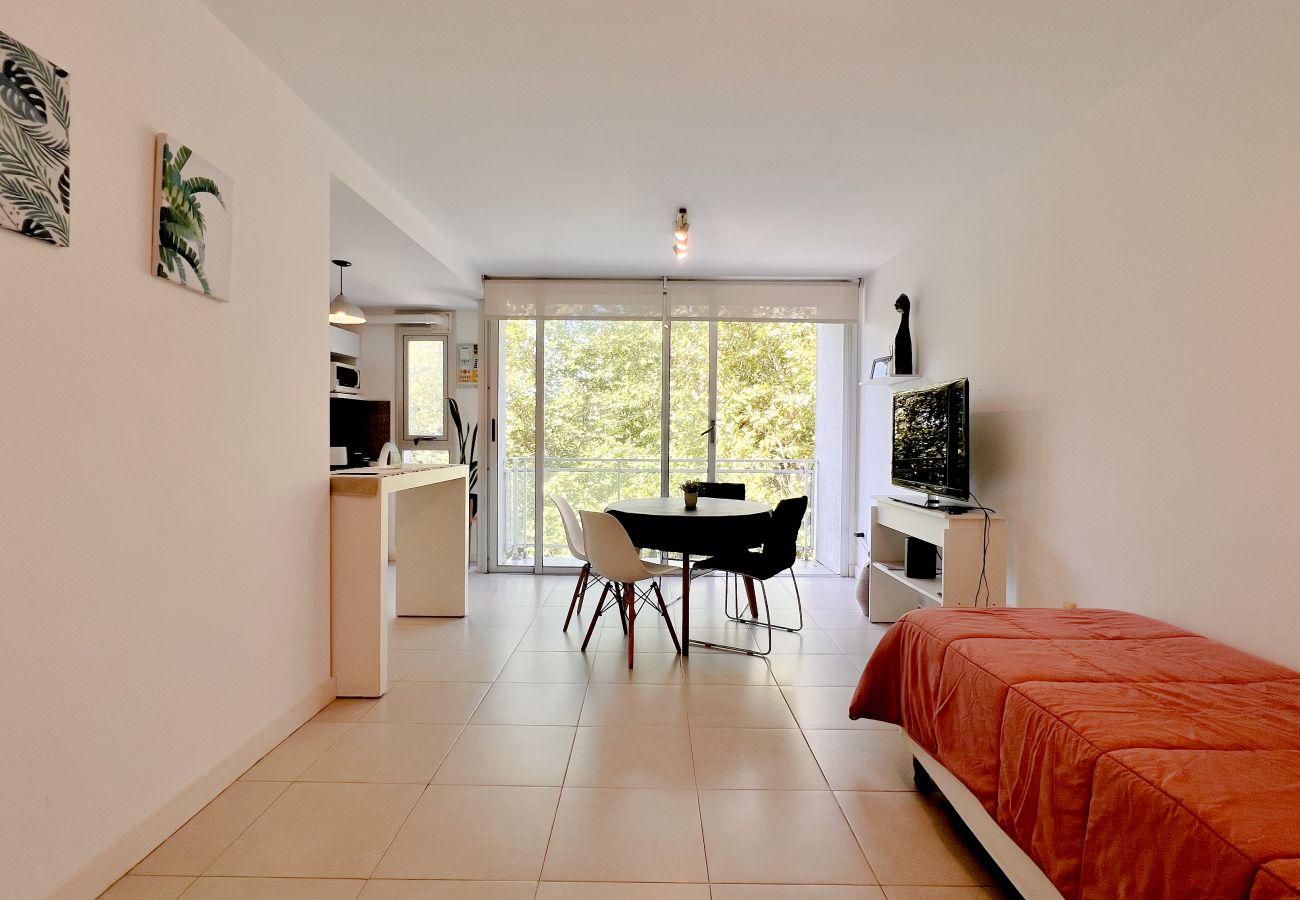 Apartamento en Mar Del Plata - Plaza verde depto A