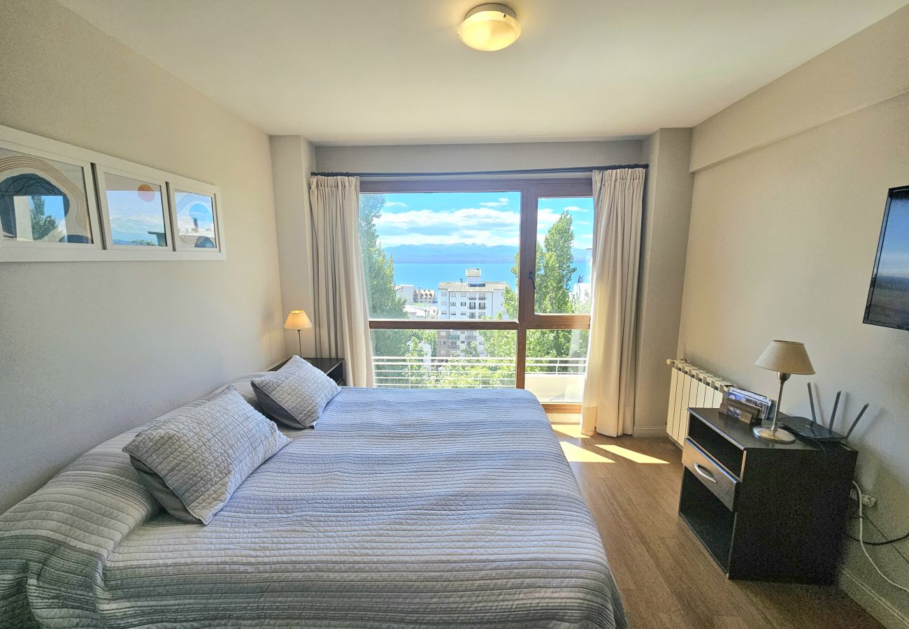 Estudio en San Carlos de Bariloche - Terrazas del lago I F con vista al lago Nahuel Huapi