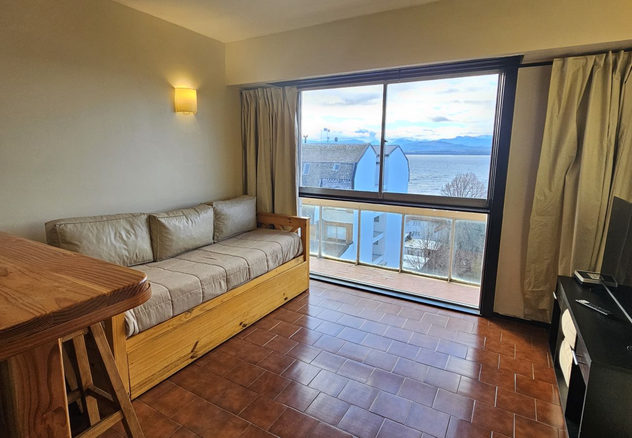 Apartamento en San Carlos de Bariloche - Lago y ciudad a pasos del centro cívico 
