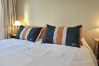 Apartamento en San Carlos de Bariloche - Araucaria with LAKE views and parking