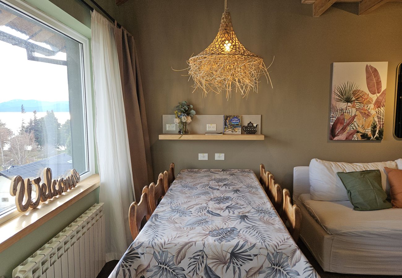 Apartamento em San Carlos de Bariloche - Montanha apartamento com vista para o lago e estacionamento em Bariloche