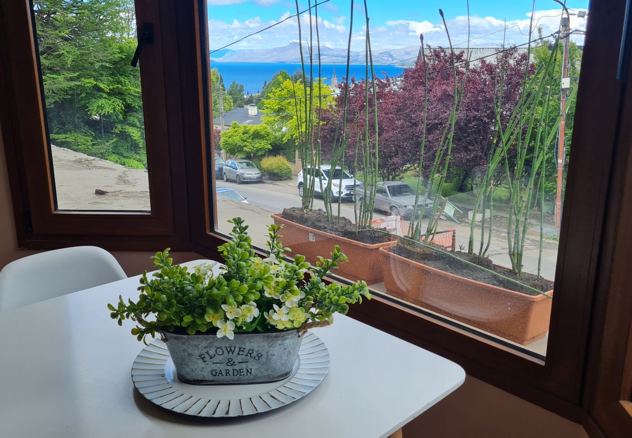 Apartment in San Carlos de Bariloche - Lyrics and Music in Belgrano neighborhood