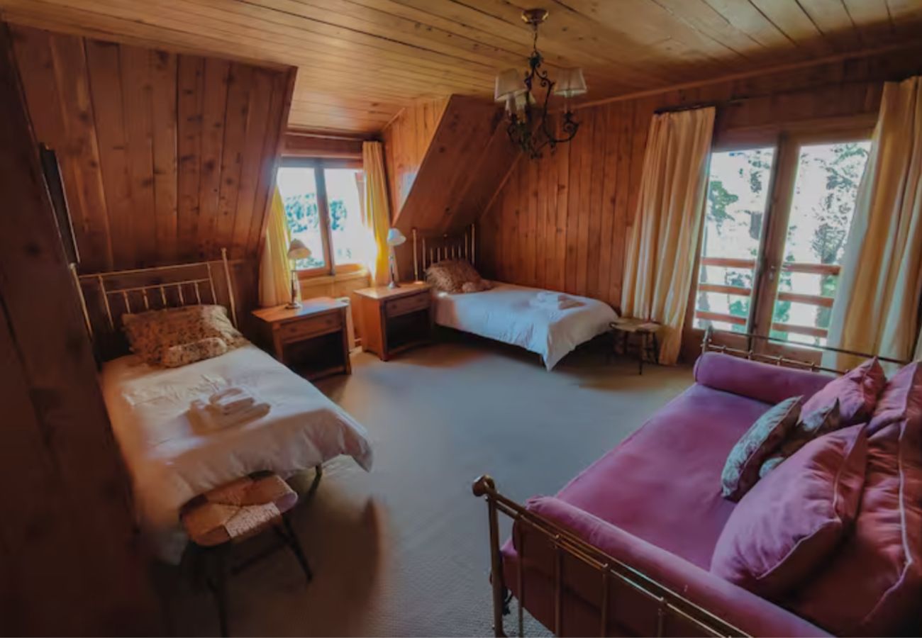 House in San Carlos de Bariloche - Beautiful house in Llao Llao Bariloche for 12 guests
