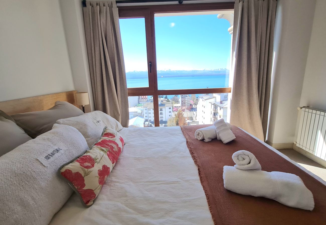 Апартаменты на San Carlos de Bariloche - Kumelka apartment with lake view