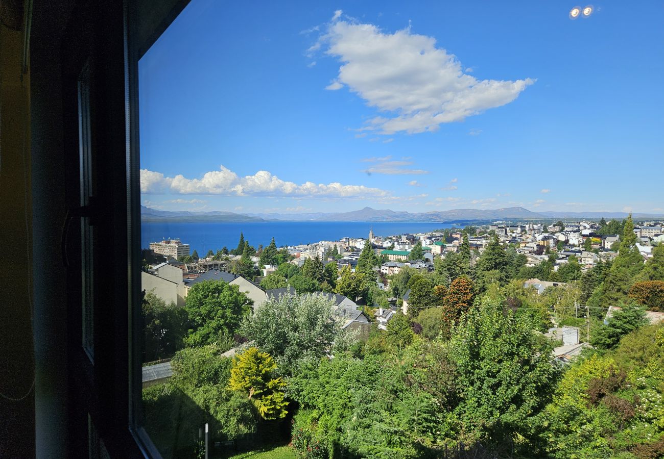 Апартаменты на San Carlos de Bariloche - Diuca Bariloche apartmet with parking