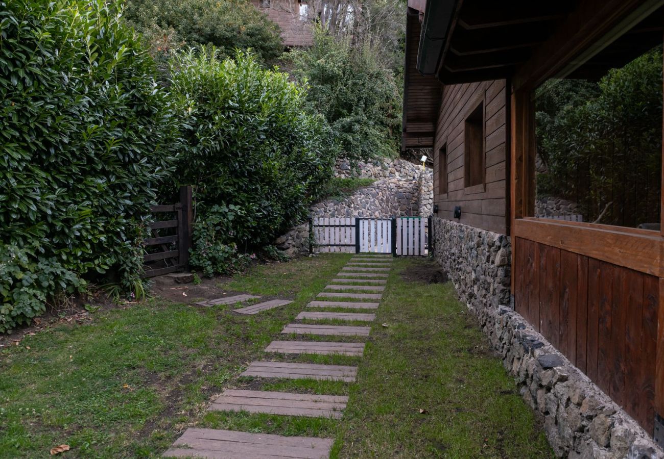 Дом на San Carlos de Bariloche - Hermosa casa a 300 metros del lago Nahuel Huapi