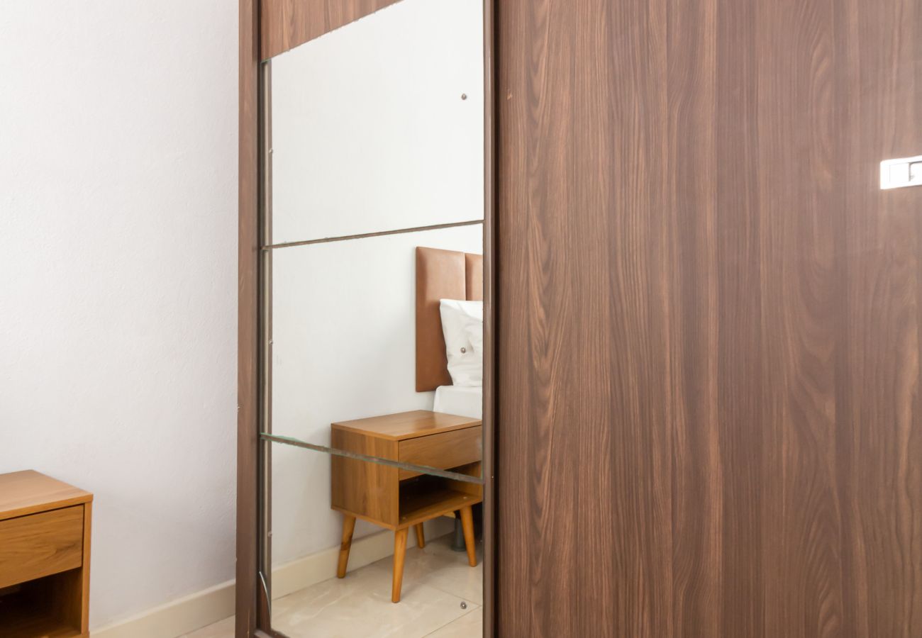 Apartment in Rio de Janeiro - Apartamento em Copacabana a 4 minutos da praia | SF704 