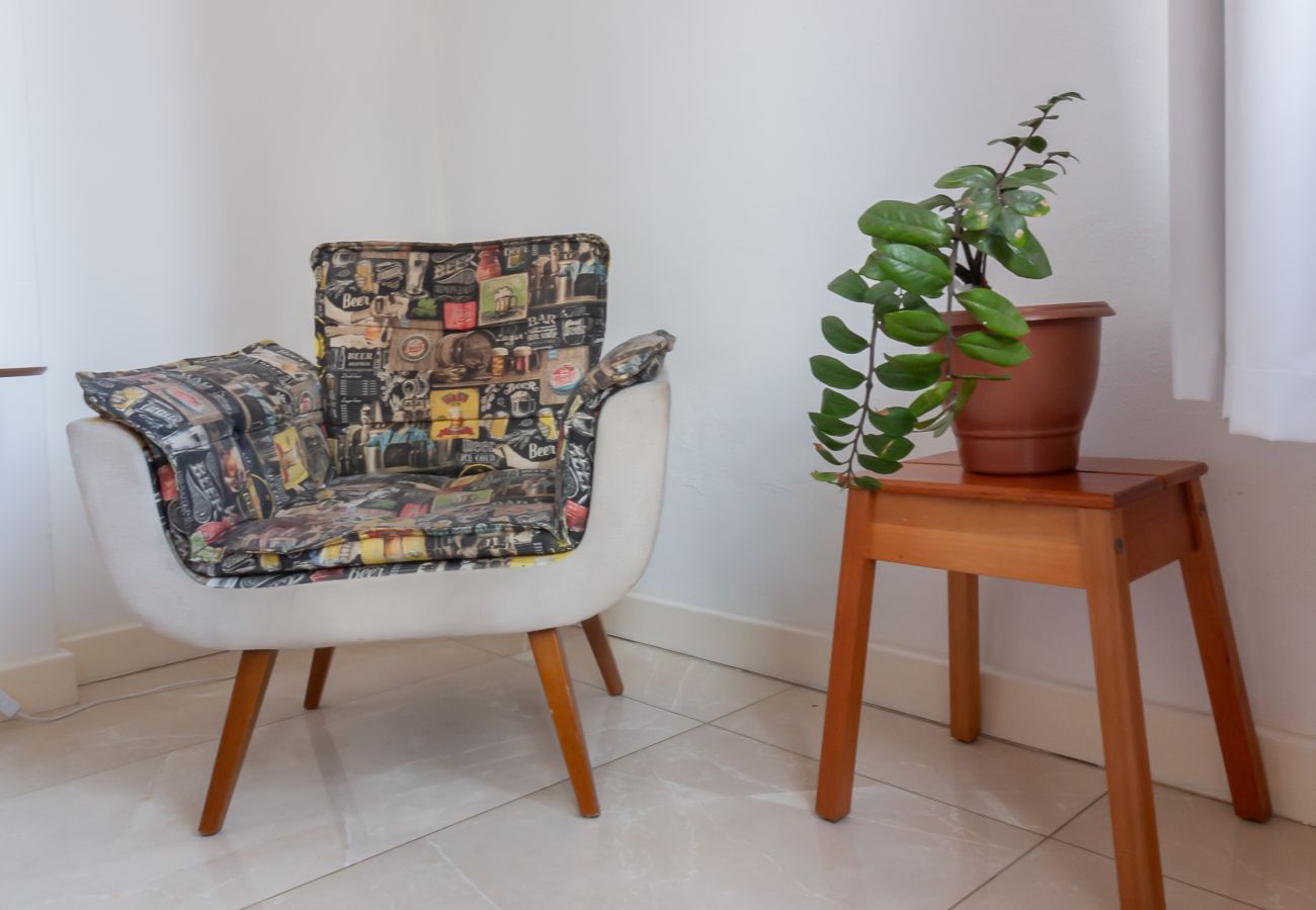 Apartment in Rio de Janeiro - Apartamento em Copacabana a 4 minutos da praia | SF704 