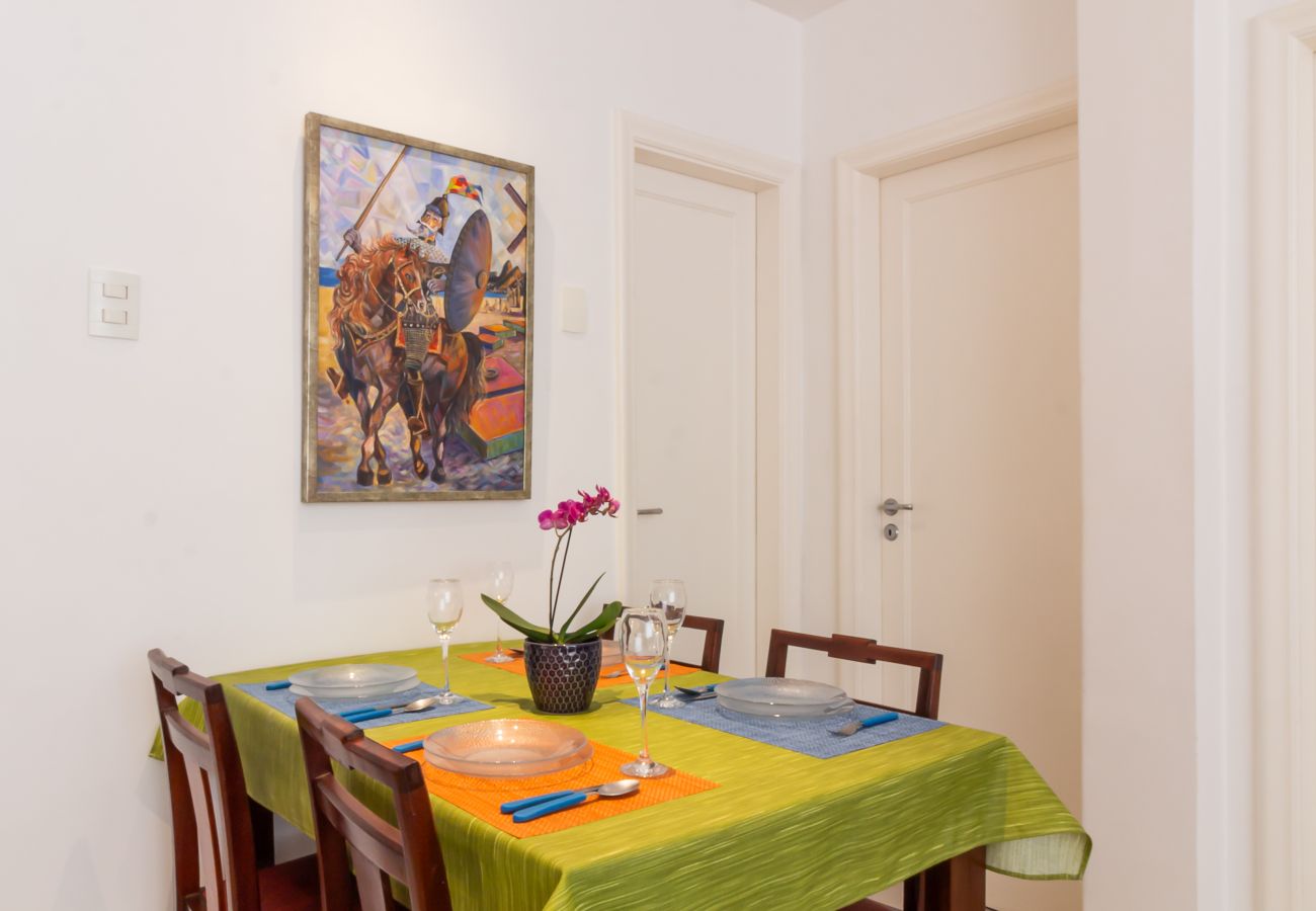 Apartment in Rio de Janeiro - 7 minutos da praia de Ipanema | BT201