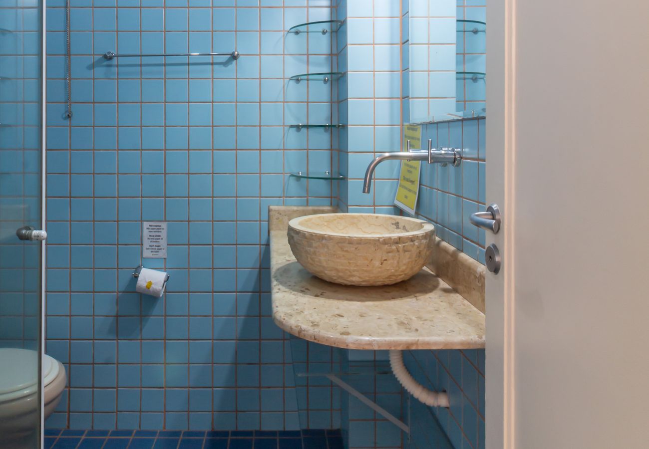 Apartment in Rio de Janeiro - 7 minutos da praia de Ipanema | BT201