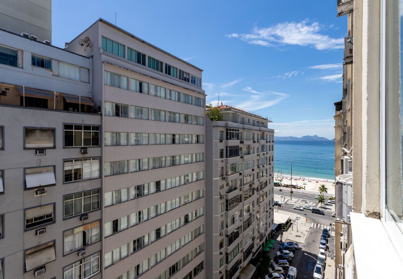 Apartment in Rio de Janeiro - 2 minutos da praia de Copacabana | SL1001